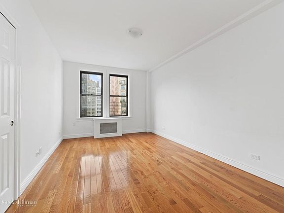 5th image of 115 W 73rd St APT 9D