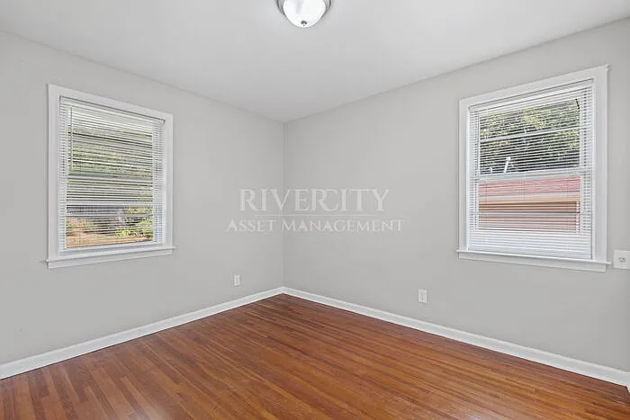 3975 Bishops Bridge Rd — Photo 14