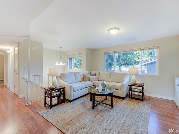3rd image of 17733 Spruce Way