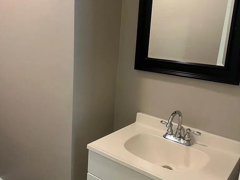 3618 Faxon Ave #2 — Photo 5