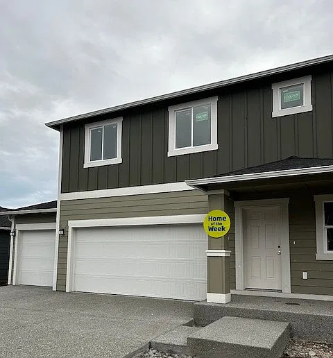 280 NE Olympic Rdg — Photo 1