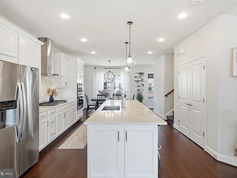 1946 Greenbriar Hall Rd — Photo 15