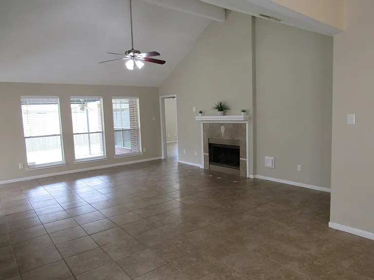 10139 Cedaredge Dr — Photo 5