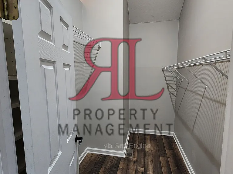 6716 Bethany Dr — Photo 20