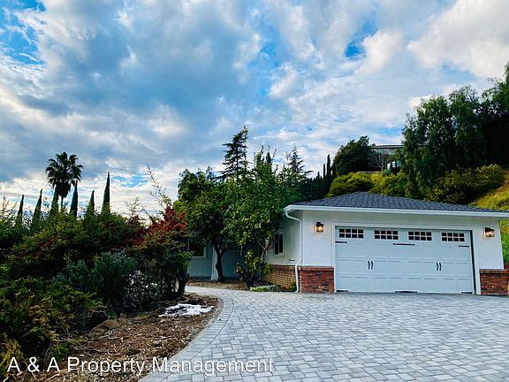 2nd image of 15731 Simoni Dr