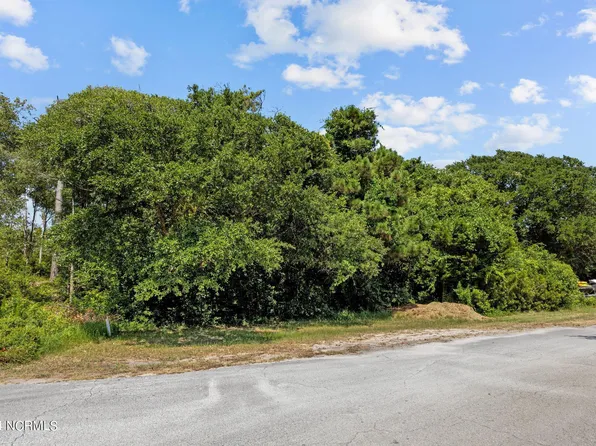 112 Sandpiper Lane, Indian Beach, NC 28512