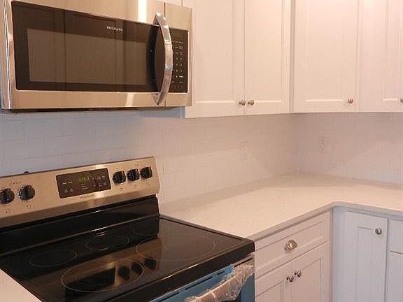5th image of 23 Dorset Ct APT G