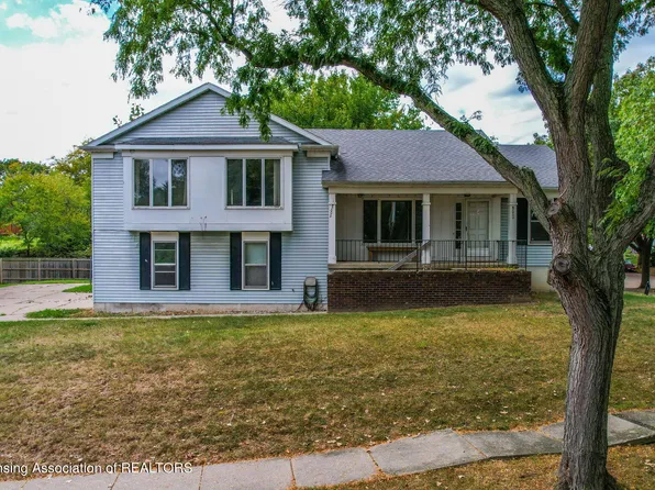 3000-3002 Leawood Dr, Lansing, MI 48910