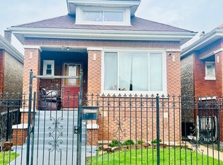 3318 W 62nd St, Chicago, IL 60629