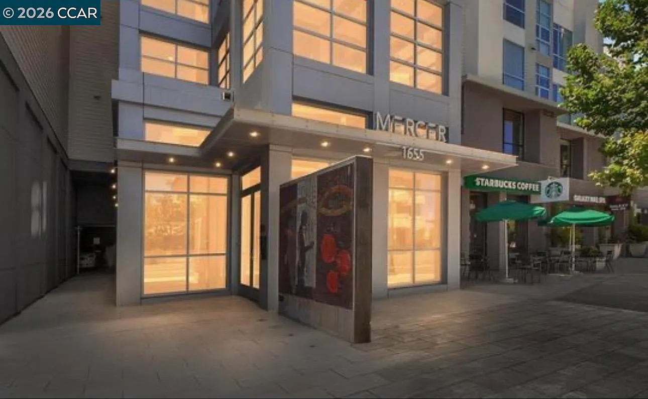 1 bed, 886 sqft, $3,000 — Photo 1