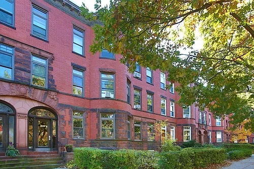1805 Beacon St #3 Photo 1