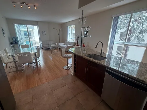 7275 SW 89th St #B416, Miami, FL 33156