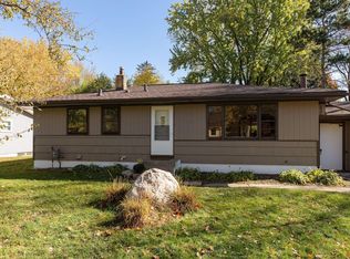 1762 Jackson St, Saint Paul, MN 55117