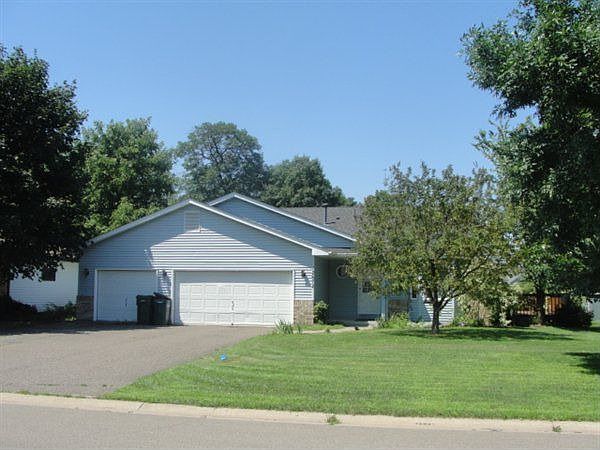 1st image of 12672 Isanti St NE