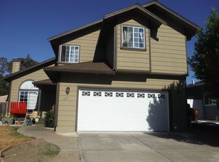 315 Leroy Ave, Pinole, CA 94564