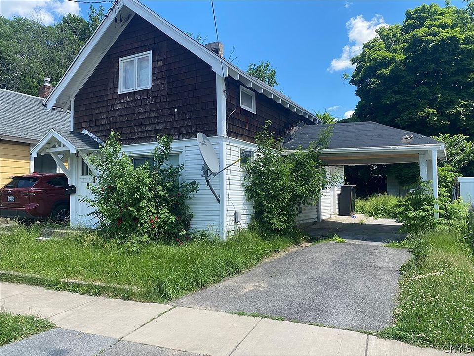 1st image of 106 Seward St