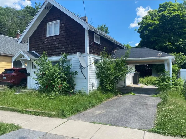 106 Seward St, Syracuse, NY 13203
