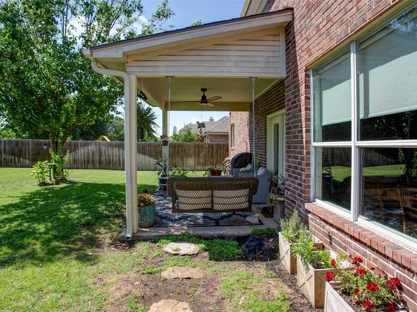 5521 La Bandera Trl, Benbrook, TX 76126