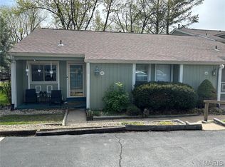 101 Harbor View Dr, Lake Saint Louis, MO 63367