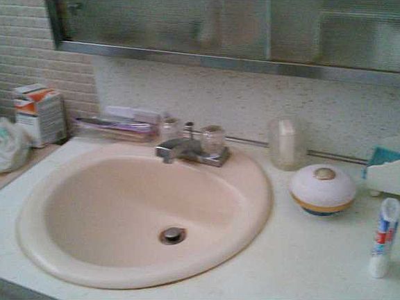 4th image of 251 NE 187th St APT 818