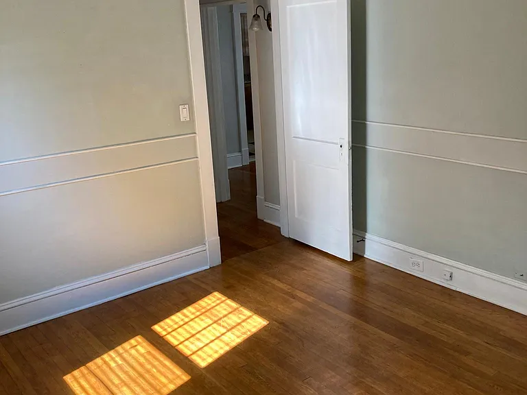 425 Pennsylvania Ave — Photo 5