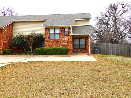 1204 NW Columbia Ave Photo 1