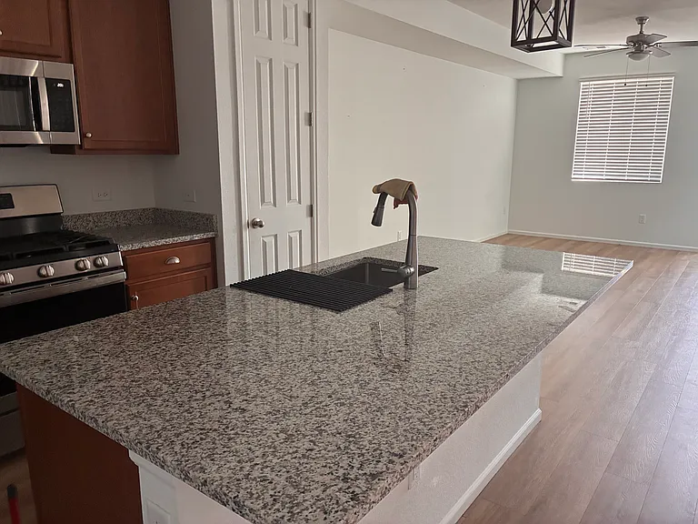 24441 E 41st Ave — Photo 10