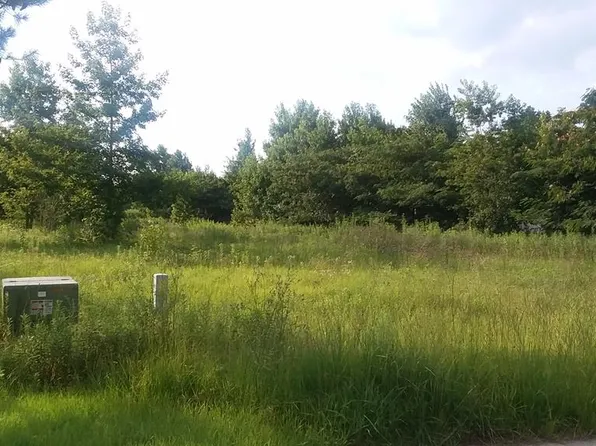 1333 McNair Dr, Summerton, SC 29148