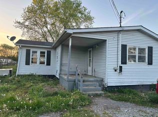 202 Elm St, Greenup, KY 41144