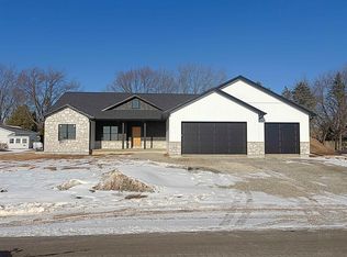 N3975 Wettering Way, Kaukauna, WI 54130