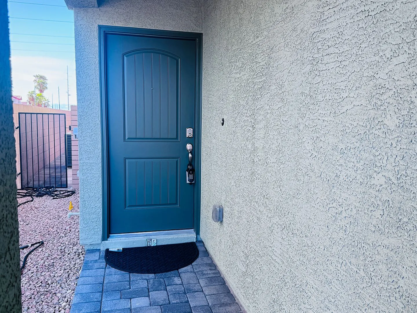 Brand New 4 Beds, 2.5 Bath Home For Rent — Photo 3