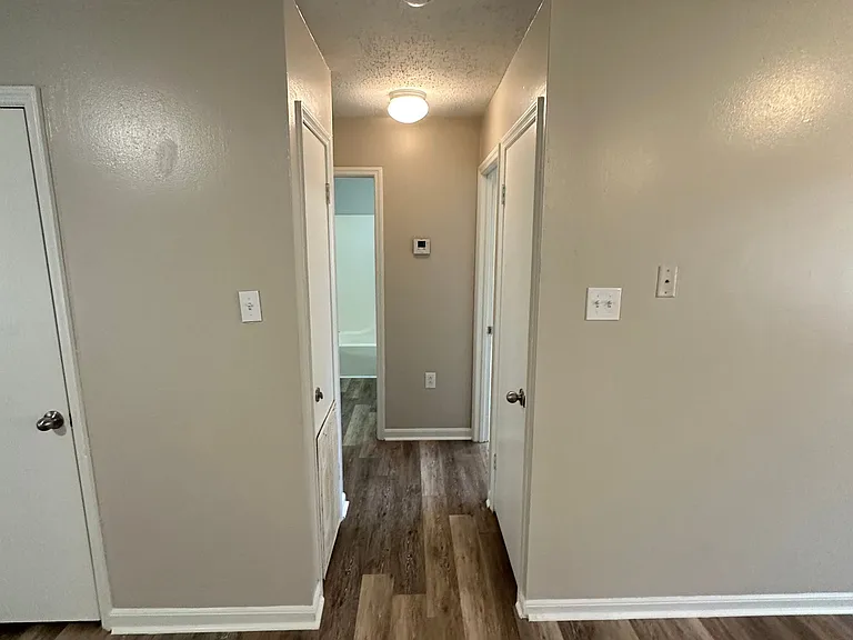 3995 Morningside Dr #3 — Photo 8