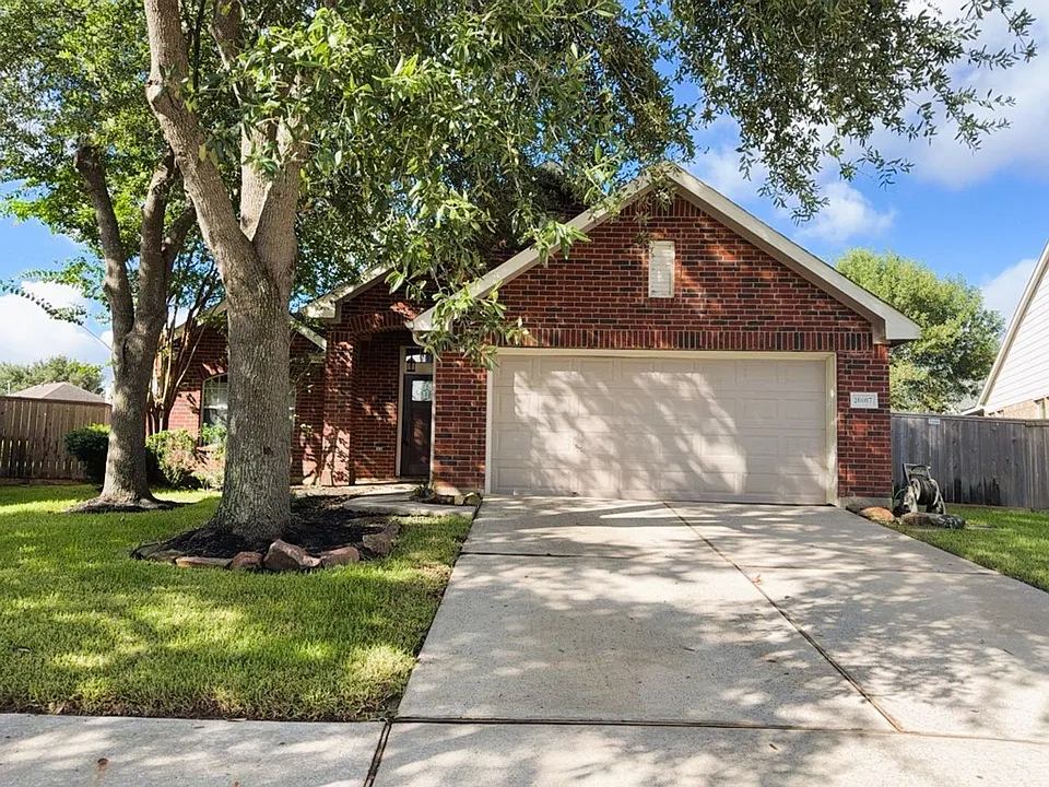 20007 Brackenton Crest Ct