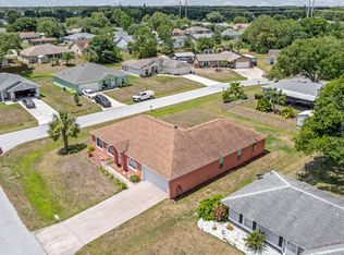 1004 Heath Ave NW, Palm Bay, FL 32907