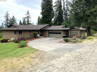 7905 S C St, Springfield, OR 97478