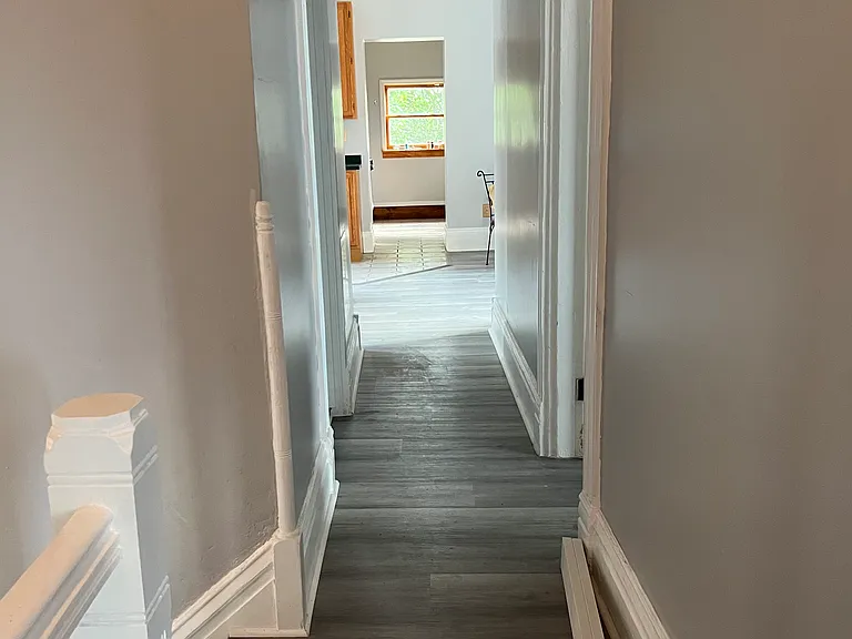 628 College St #1 — Photo 25