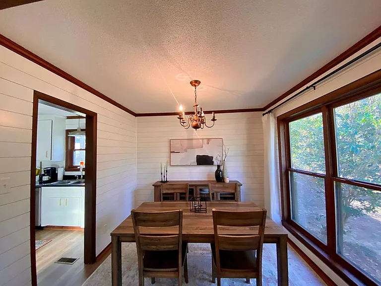 2112 Westfield Dr — Photo 11