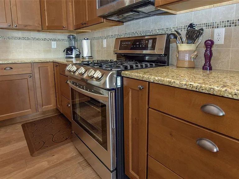 3646 Como Ct — Photo 18