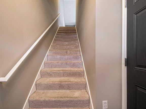 4th image of 3486 River Run St SW