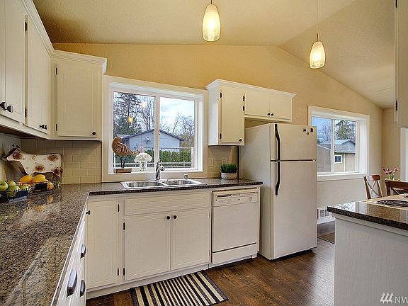 5th image of 11711 81st Ave NE