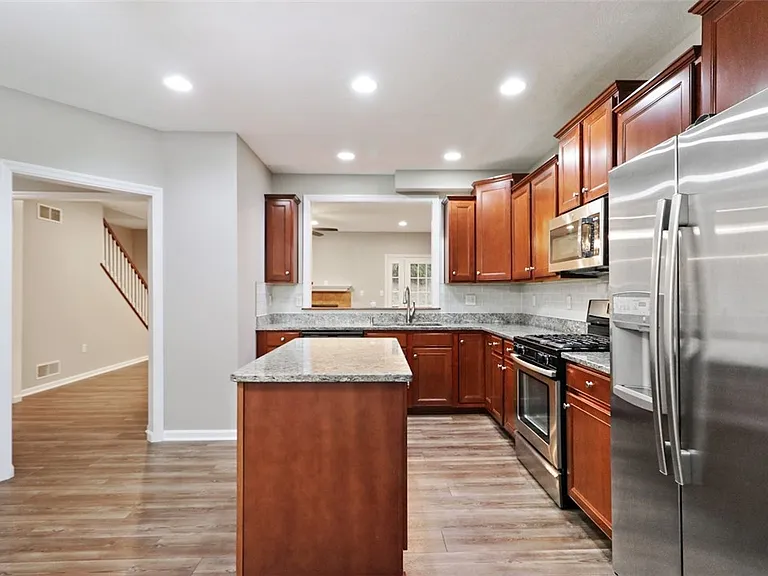 10550 Cherry Grove Ct — Photo 9