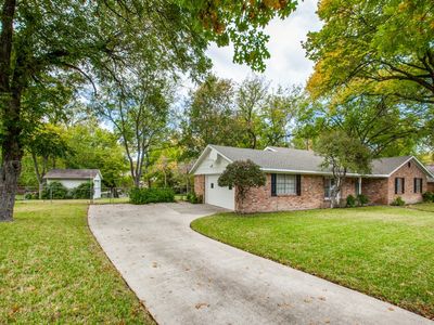 2017 Greenbriar Ln, Plano, TX, 75074