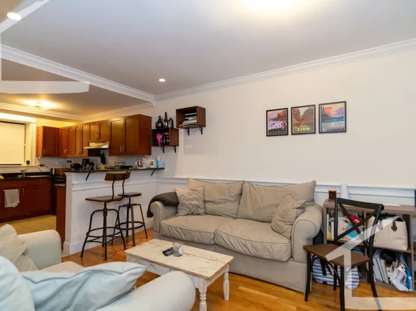 19 Glenville Ave #29, Allston, MA 02134