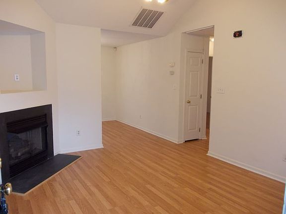 3rd image of 2529 Hemby Woods Dr