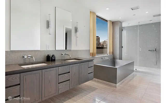 Rented by Douglas Elliman | media 18