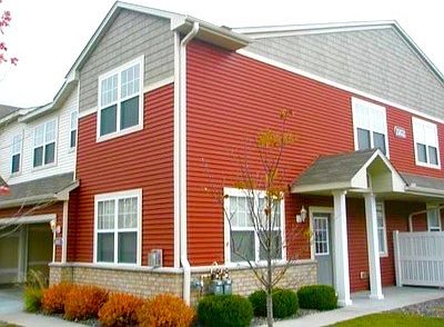 1st image of 15652 Emerald Dr N Unit 10