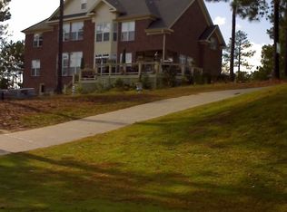 521 Shawcroft Rd, Fayetteville, NC 28311