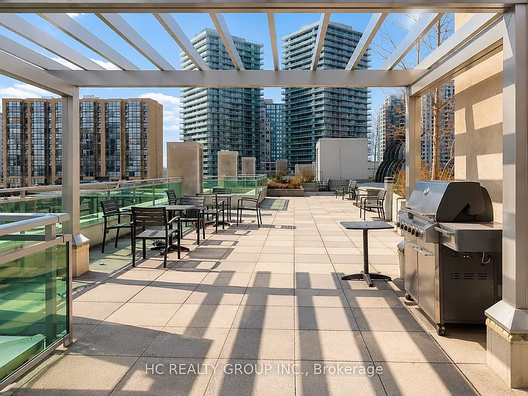 18 Holmes Ave #2103 — Photo 4