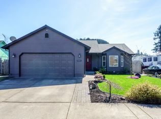 641 Mary Neal Ln, Creswell, OR 97426