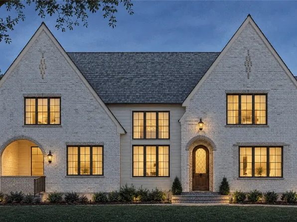 142 Sunset Dr, Greenville, SC 29605